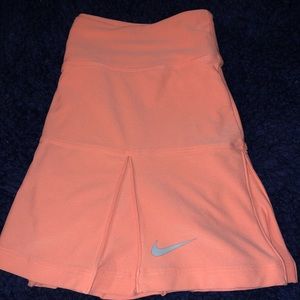 NIKE SKIRT LIKE NEW CONDITION size s